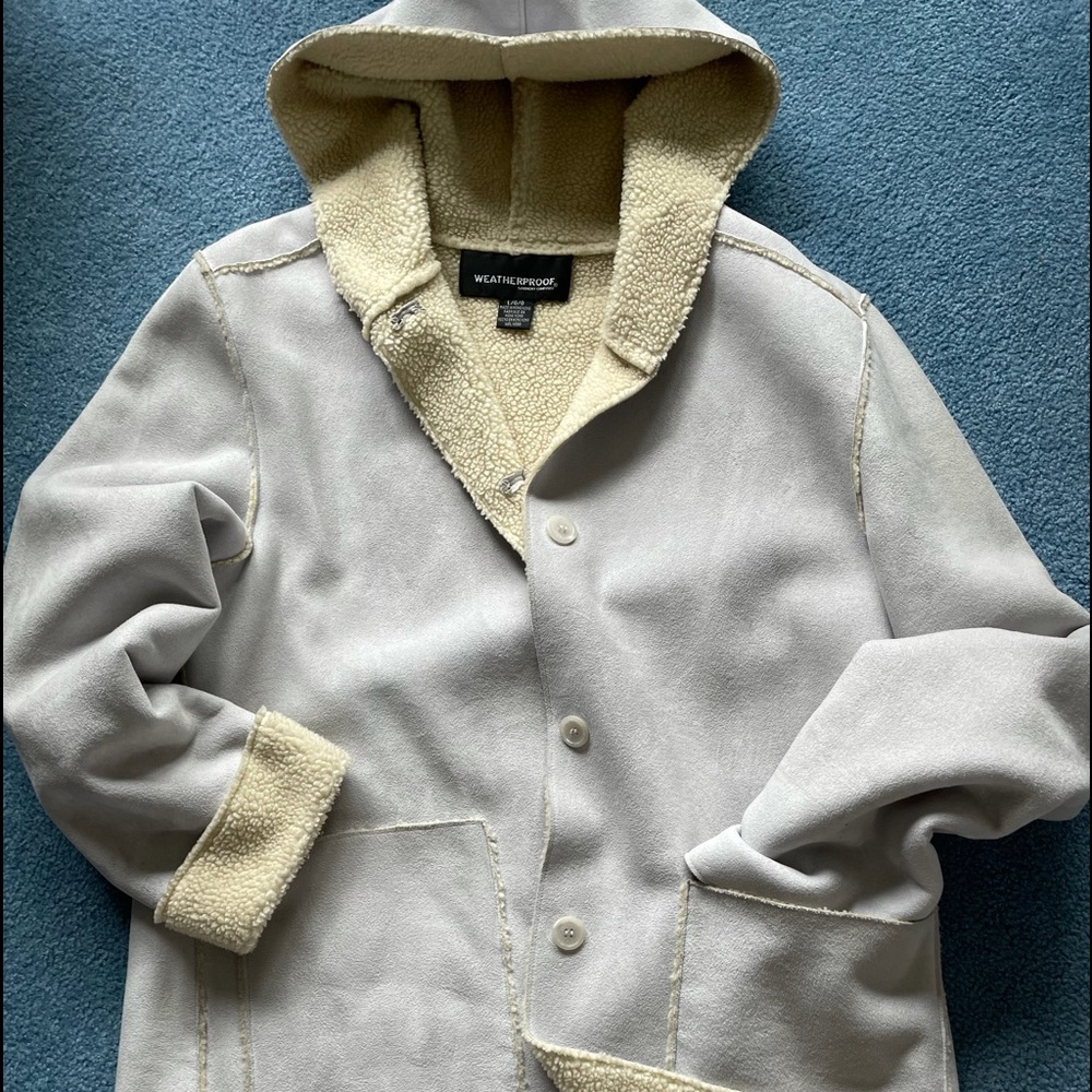 Pale blue sherpa topcoat; classic fit w hood; NWOT